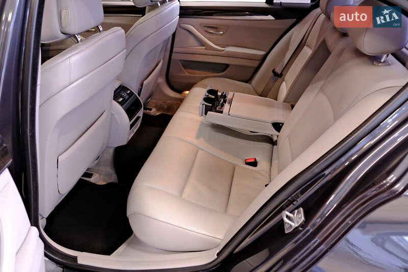 Седан BMW 5 Series 2013 в Одессе