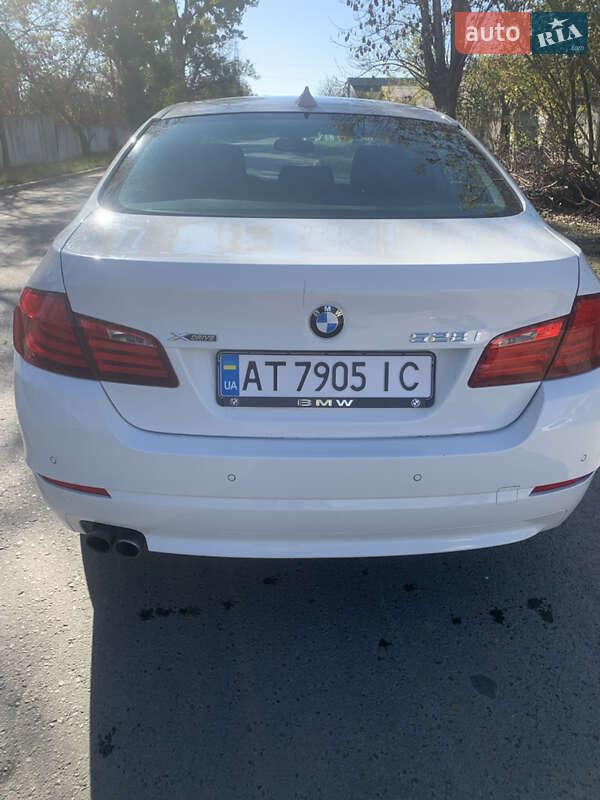 Седан BMW 5 Series 2012 в Івано-Франківську
