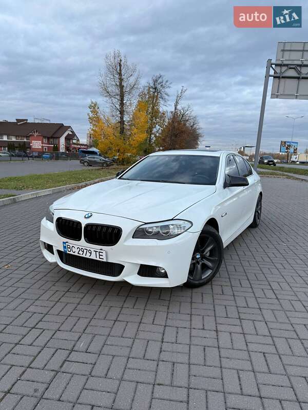 BMW 5 Series 2011