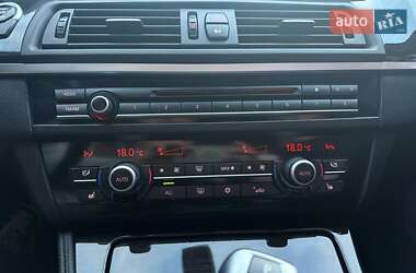 Седан BMW 5 Series 2011 в Львове