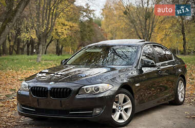 Седан BMW 5 Series 2010 в Рівному