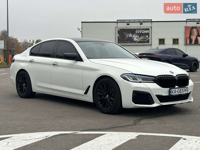 Седан BMW 5 Series 2017 в Киеве