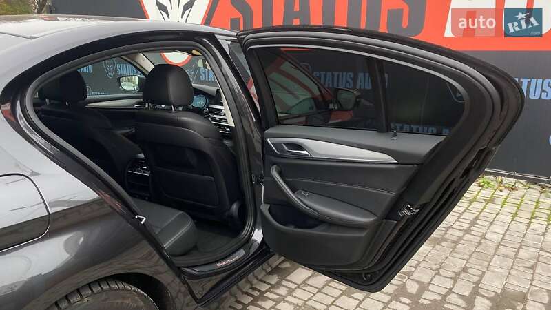 Седан BMW 5 Series 2017 в Виннице фото 35 Седан BMW 5 Series 2017 в Виннице