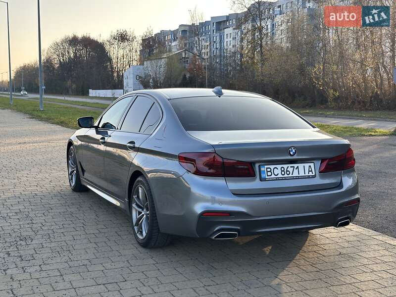 Седан BMW 5 Series 2018 в Львове