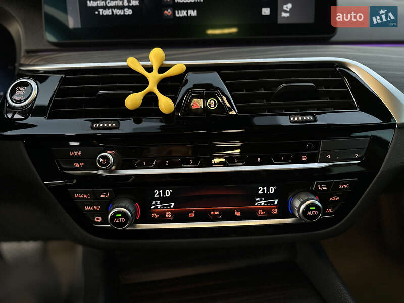 Универсал BMW 5 Series 2021 в Ужгороде фото 19 Универсал BMW 5 Series 2021 в Ужгороде