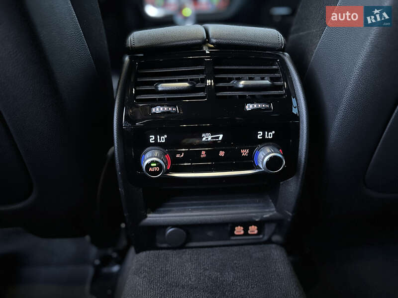 Универсал BMW 5 Series 2021 в Ужгороде фото 25 Универсал BMW 5 Series 2021 в Ужгороде