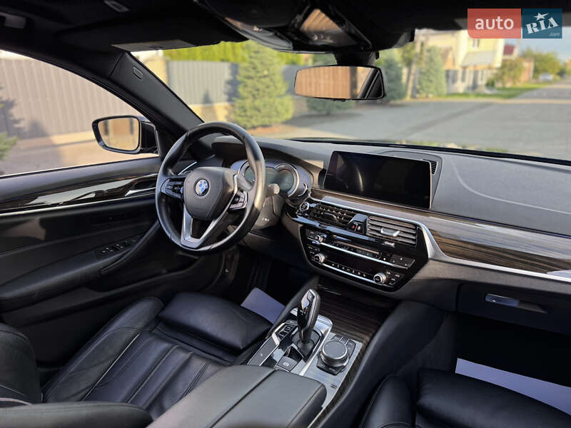 Седан BMW 5 Series 2019 в Луцьку фото 23 Седан BMW 5 Series 2019 в Луцьку