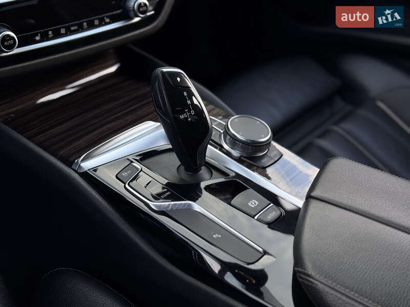 Седан BMW 5 Series 2019 в Луцьку фото 32 Седан BMW 5 Series 2019 в Луцьку
