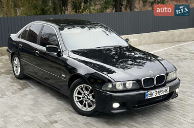 Седан BMW 5 Series 2002 в Кременці