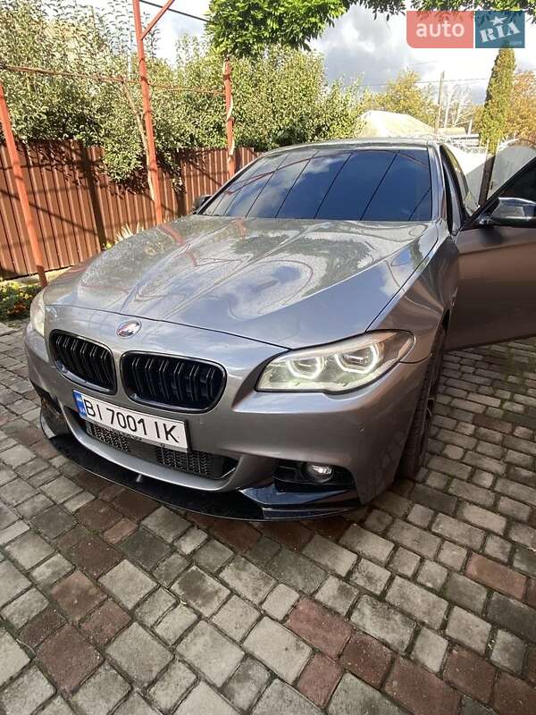 Седан BMW 5 Series 2016 в Полтаве
