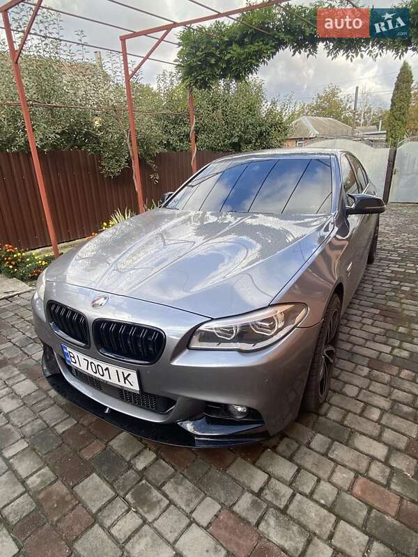 Седан BMW 5 Series 2016 в Полтаве