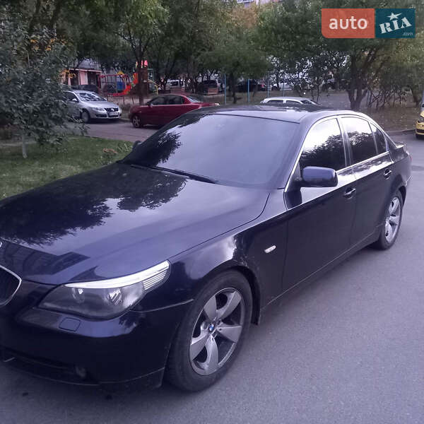 Седан BMW 5 Series 2003 в Киеве