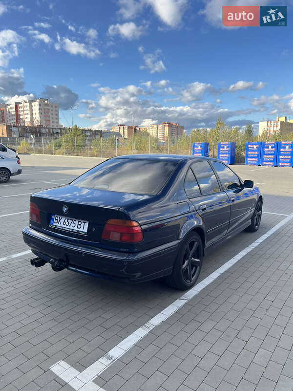 Седан BMW 5 Series 1997 в Виннице