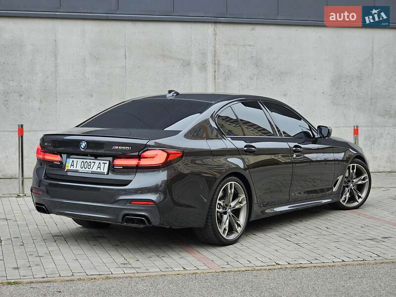 Седан BMW 5 Series 2019 в Киеве