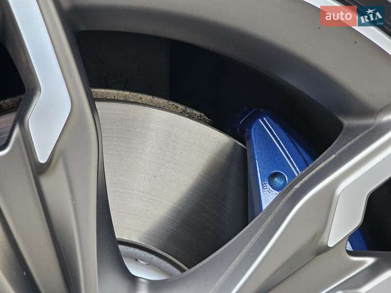 Седан BMW 5 Series 2019 в Киеве