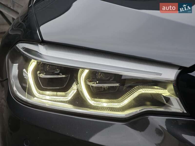 Седан BMW 5 Series 2019 в Киеве