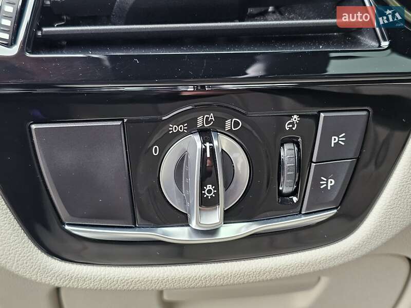 Седан BMW 5 Series 2019 в Киеве