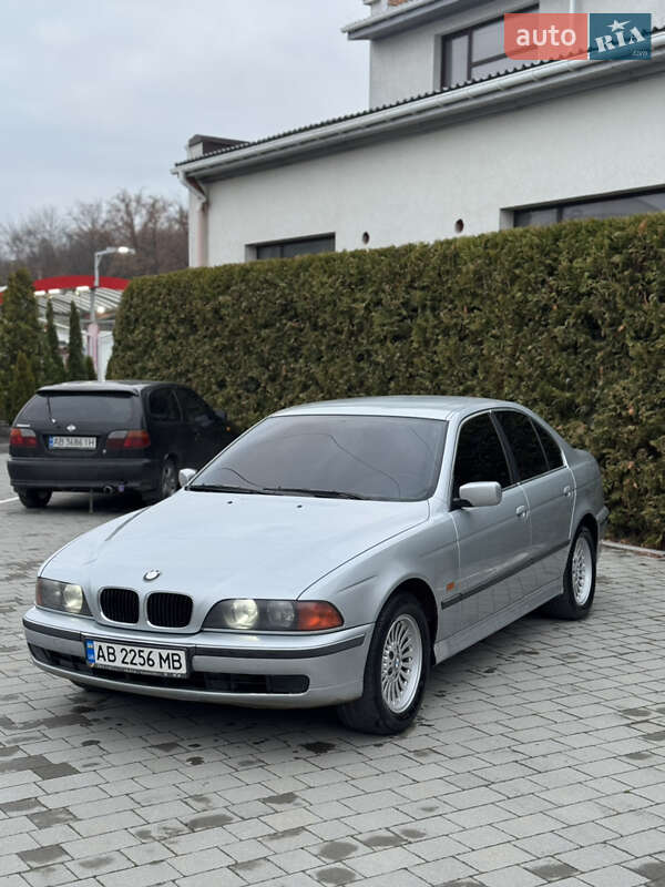 BMW 5 Series 1998 BMW 5 Series 1998