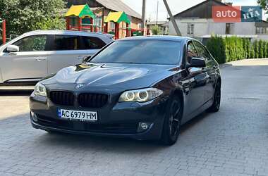 Седан BMW 5 Series 2010 в Львове