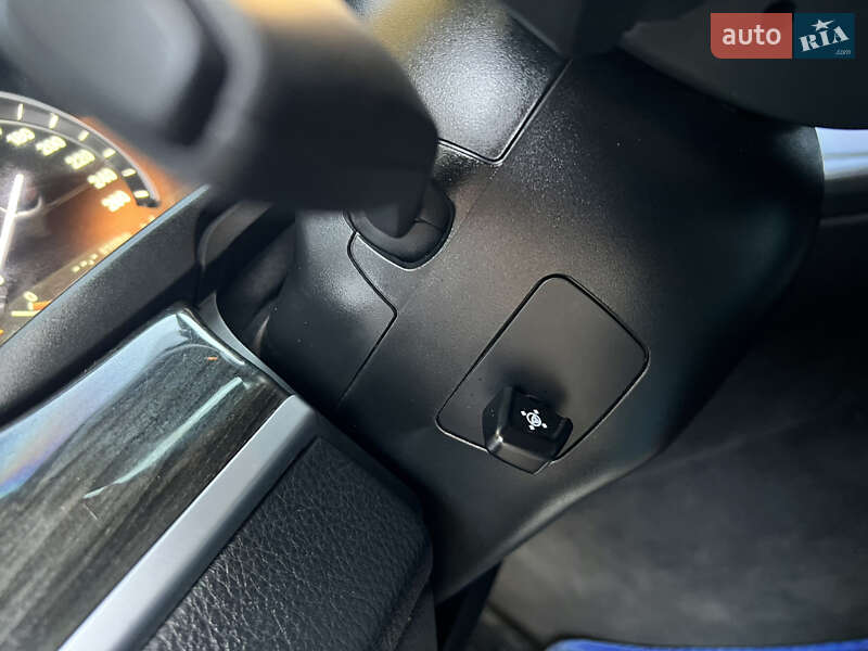 Седан BMW 5 Series 2013 в Киеве