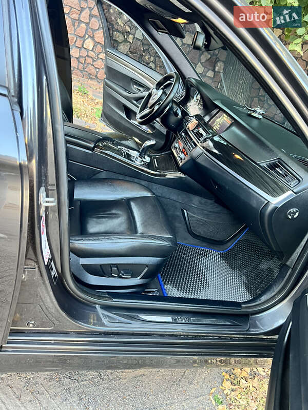 Седан BMW 5 Series 2013 в Киеве