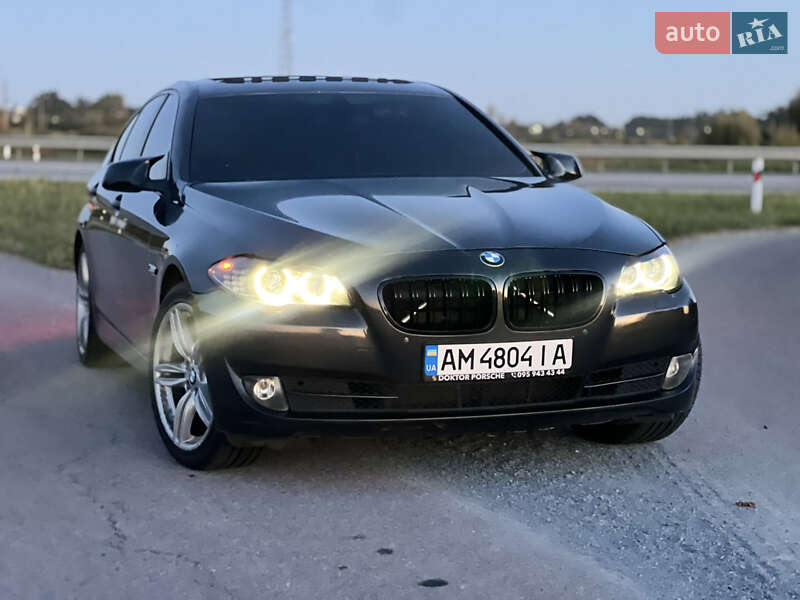 Седан BMW 5 Series 2013 в Киеве