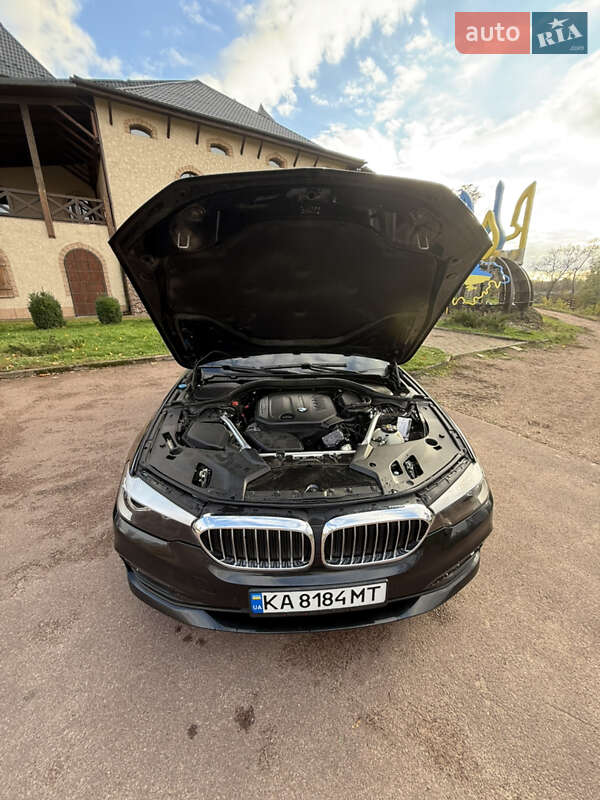 Седан BMW 5 Series 2020 в Житомирі