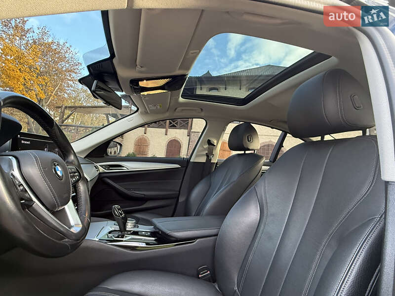 Седан BMW 5 Series 2020 в Житомирі