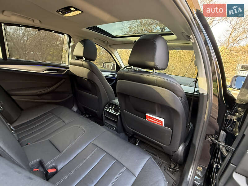 Седан BMW 5 Series 2020 в Житомирі