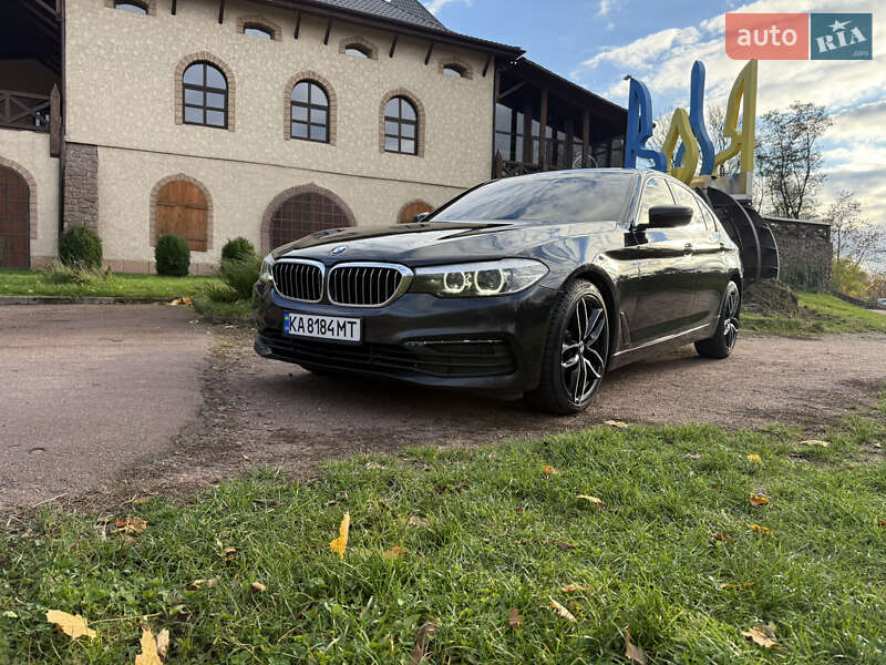 Седан BMW 5 Series 2020 в Житомирі