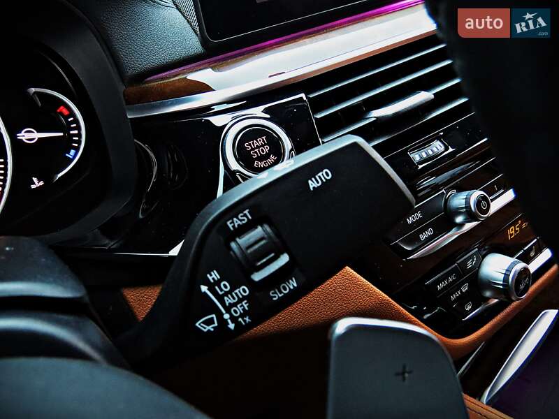 Седан BMW 5 Series 2018 в Черкассах