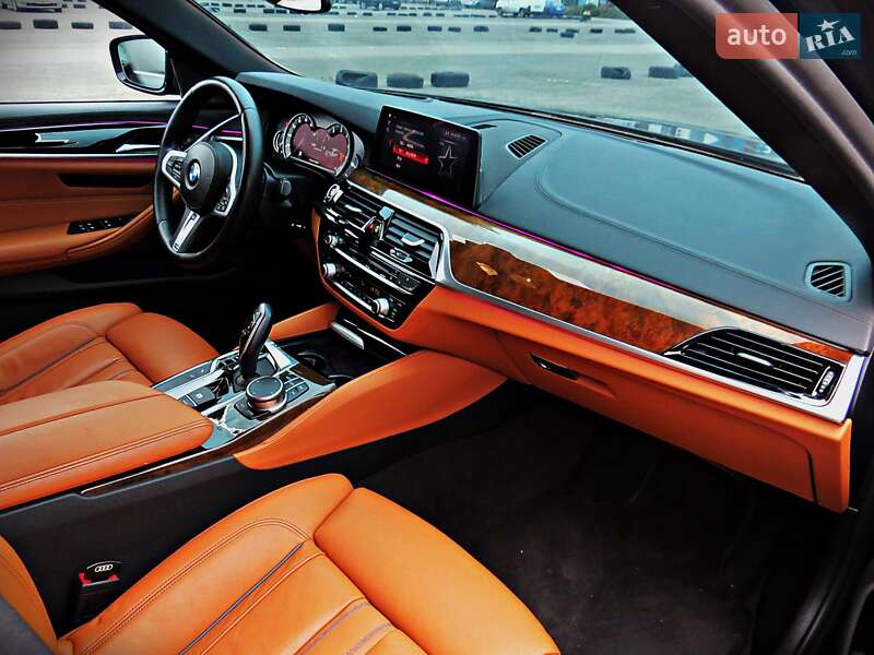 Седан BMW 5 Series 2018 в Черкассах