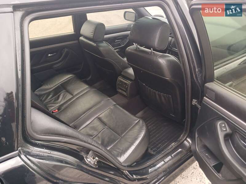 Універсал BMW 5 Series 2001 в Ладижині