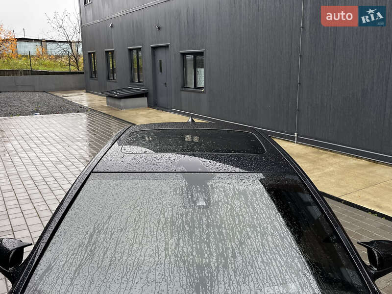 Седан BMW 5 Series 2011 в Луцке