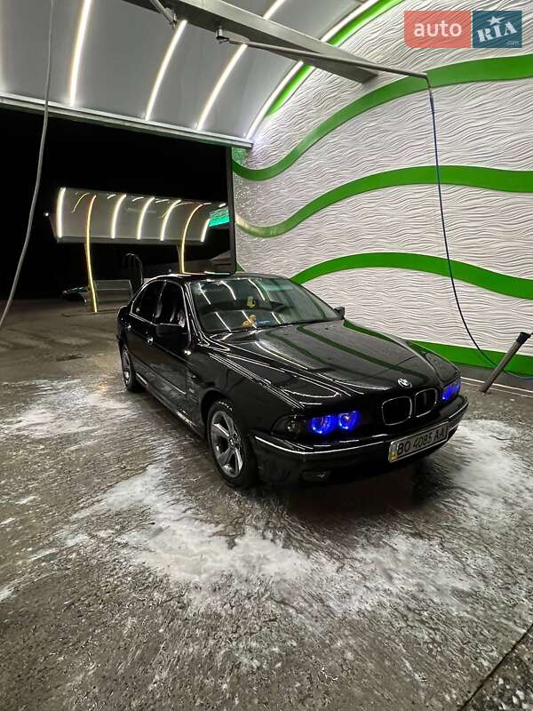 Седан BMW 5 Series 1996 в Скалате