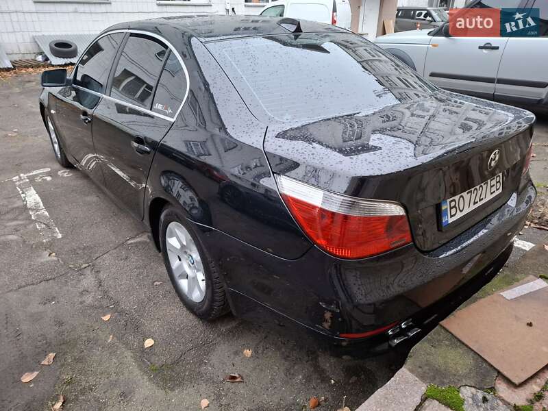 Седан BMW 5 Series 2004 в Києві