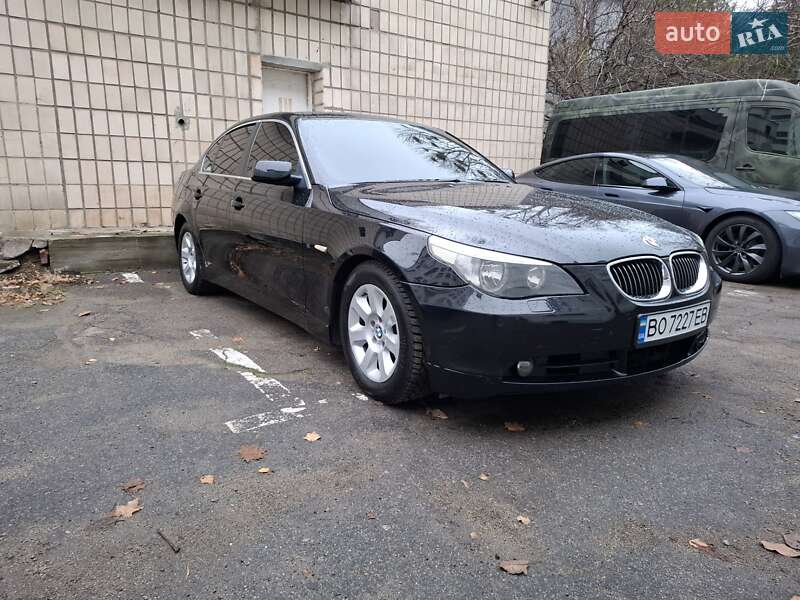 Седан BMW 5 Series 2004 в Києві