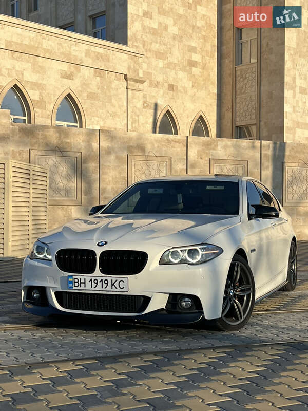 Седан BMW 5 Series 2013 в Одессе