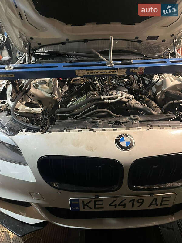 Седан BMW 5 Series 2012 в Дніпрі
