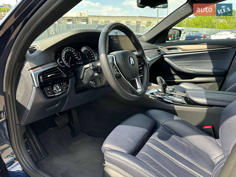 Седан BMW 5 Series 2017 в Харькове фото 18 Седан BMW 5 Series 2017 в Харькове