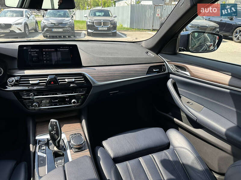 Седан BMW 5 Series 2017 в Харькове фото 23 Седан BMW 5 Series 2017 в Харькове
