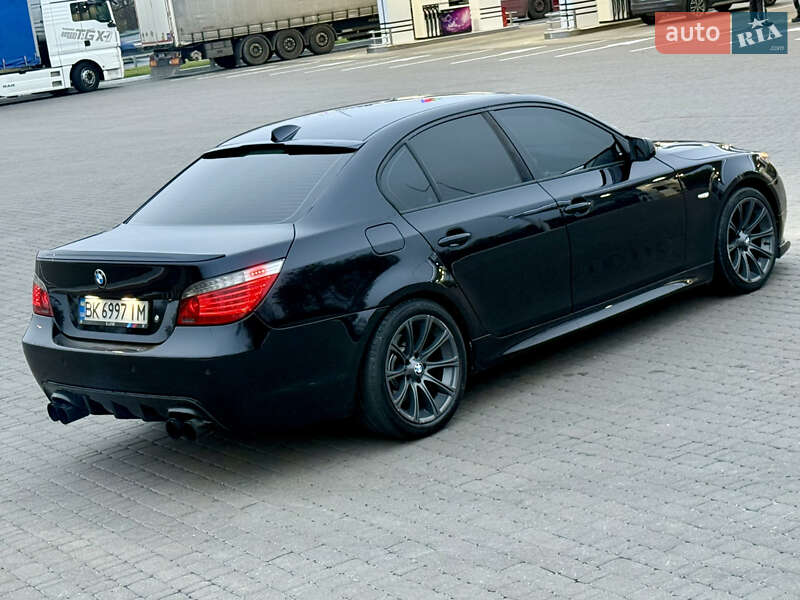 Седан BMW 5 Series 2008 в Ровно