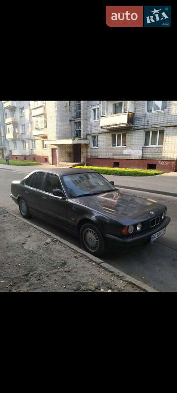 Седан BMW 5 Series 1990 в Львове фото 27 Седан BMW 5 Series 1990 в Львове