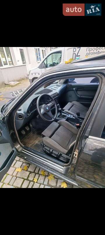 Седан BMW 5 Series 1990 в Львове фото 23 Седан BMW 5 Series 1990 в Львове
