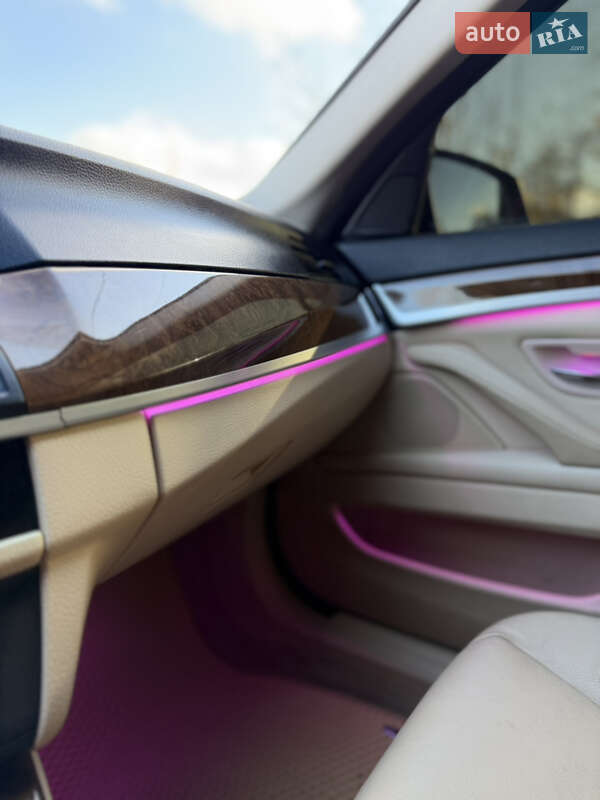 Седан BMW 5 Series 2011 в Новояворовске фото 15 Седан BMW 5 Series 2011 в Новояворовске