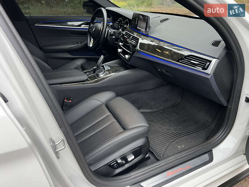 Седан BMW 5 Series 2019 в Василькові