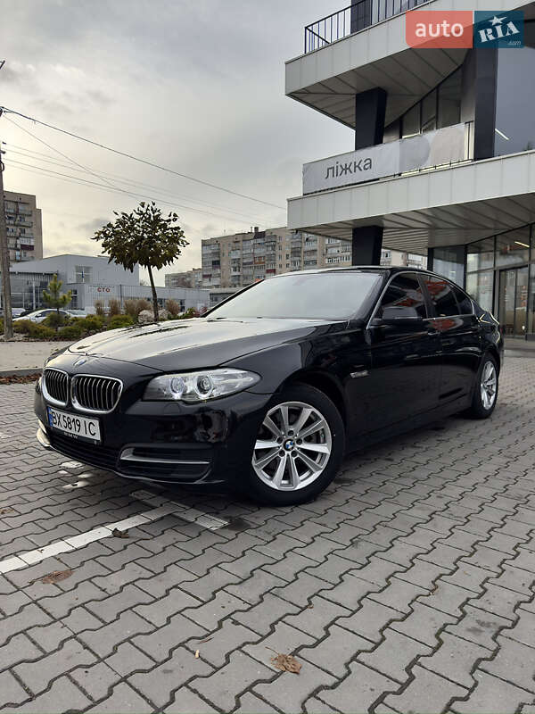 Седан BMW 5 Series 2013 в Хмельницком