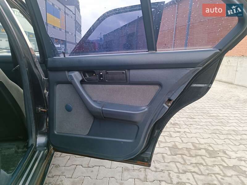 Седан BMW 5 Series 1990 в Львове фото 50 Седан BMW 5 Series 1990 в Львове