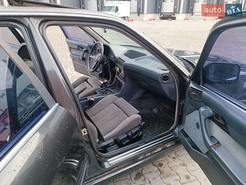 Седан BMW 5 Series 1990 в Львове фото 73 Седан BMW 5 Series 1990 в Львове