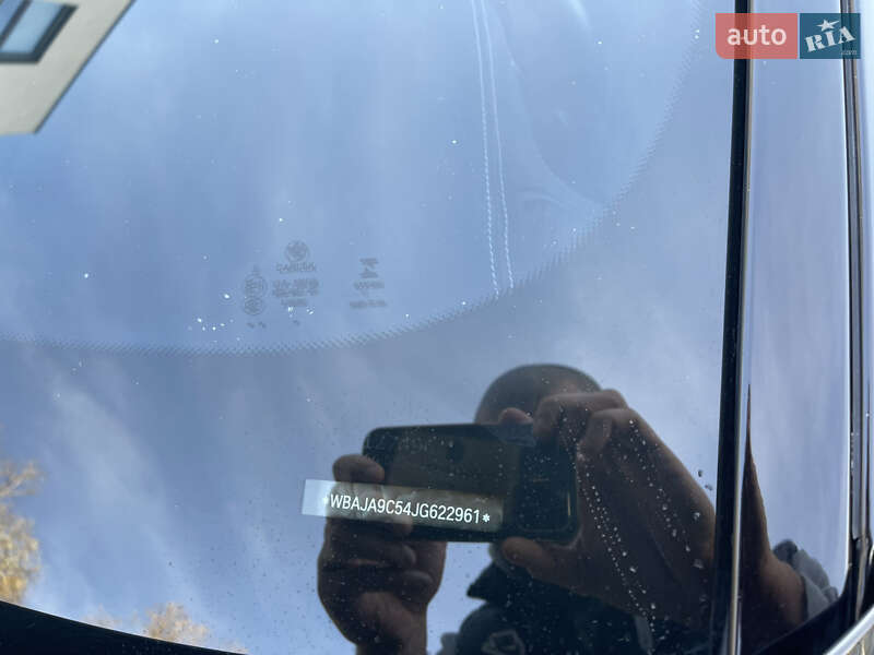 Седан BMW 5 Series 2017 в Хмельницком фото 54 Седан BMW 5 Series 2017 в Хмельницком